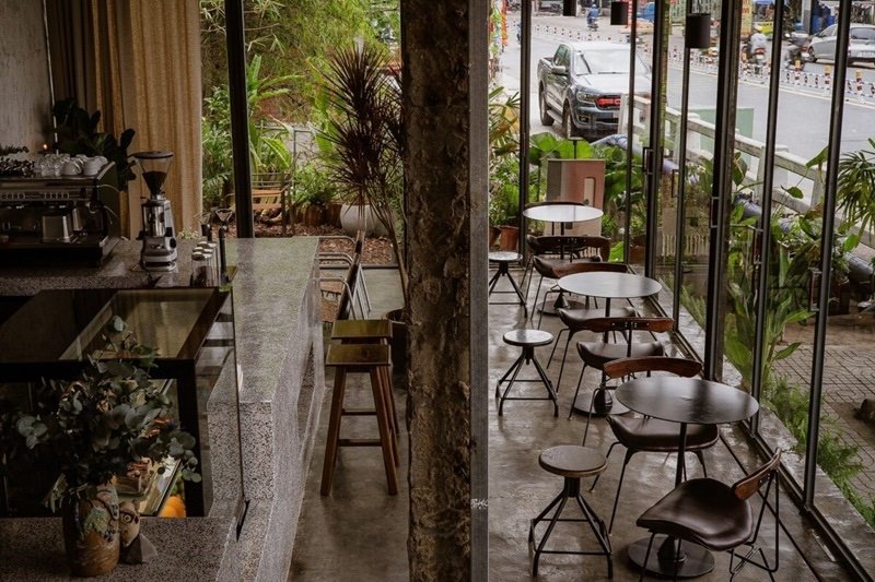 [báo giá] mẫu thiết kế quán cafe phong cách công nghiệp (industrial) 9