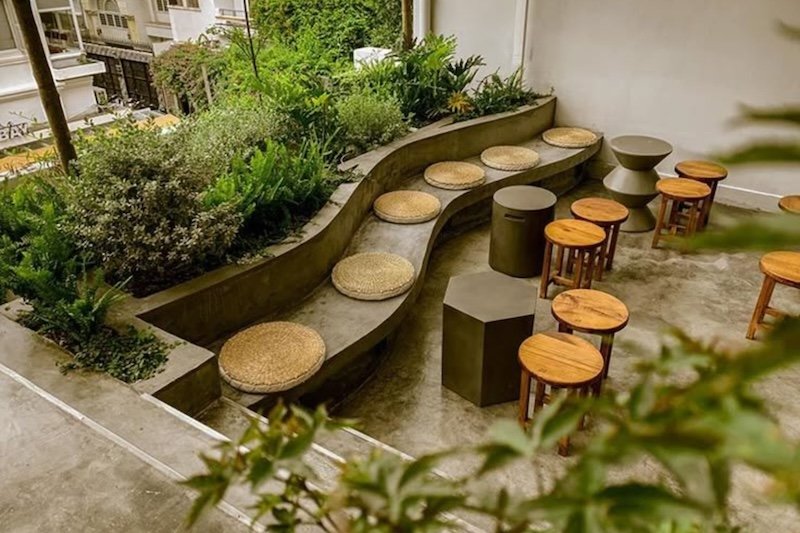 [Báo Giá] 10+ Mẫu thi công, thiết kế quán cafe không gian mở 16