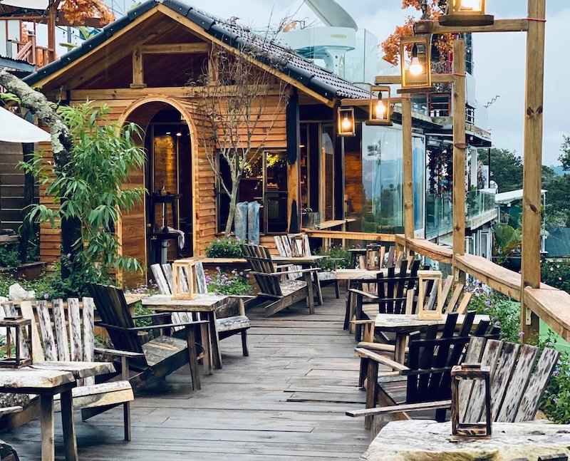 [Báo Giá] 10+ Mẫu thi công, thiết kế quán cafe nhà Gỗ 24