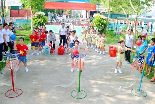 Top 10 Trò Chơi Vận Động Ngoài Trời Cho Trẻ 16 top 10 trò chơi vận động ngoài trời cho trẻ 16